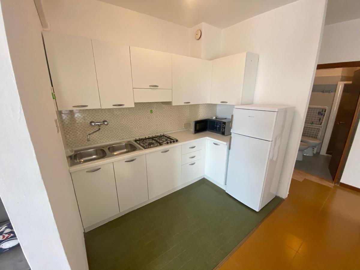 Condominio Aquilone Lignano Sabbiadoro Eksteriør billede