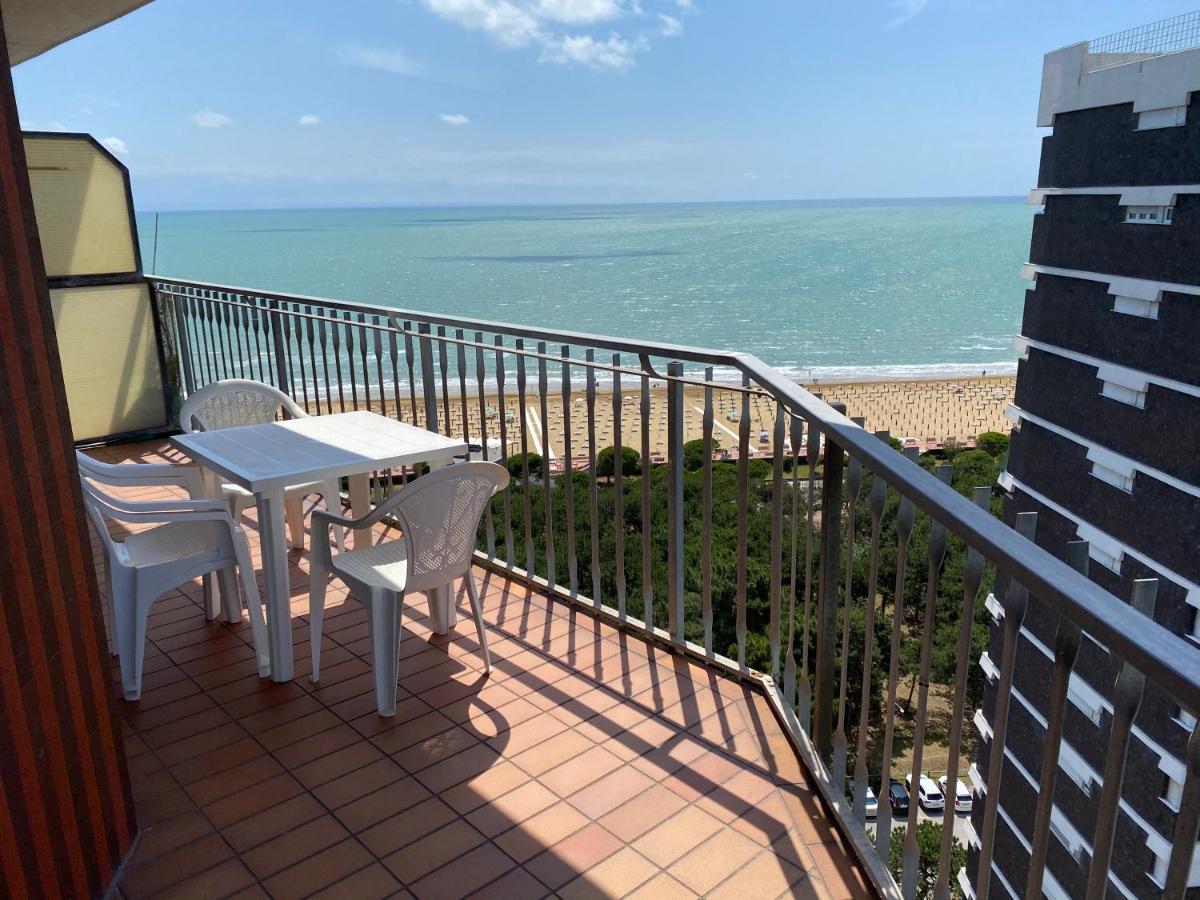 Condominio Aquilone Lignano Sabbiadoro Eksteriør billede