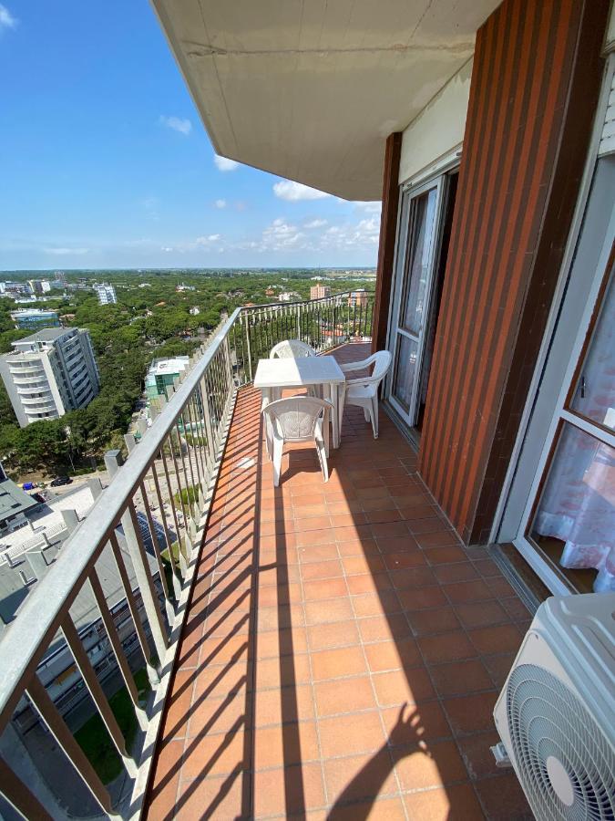 Condominio Aquilone Lignano Sabbiadoro Eksteriør billede