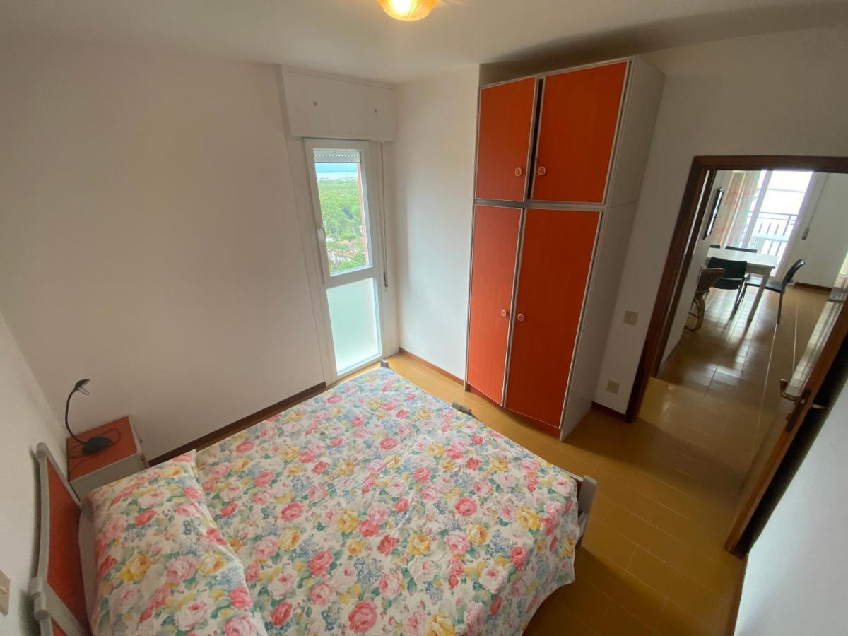 Condominio Aquilone Lignano Sabbiadoro Eksteriør billede