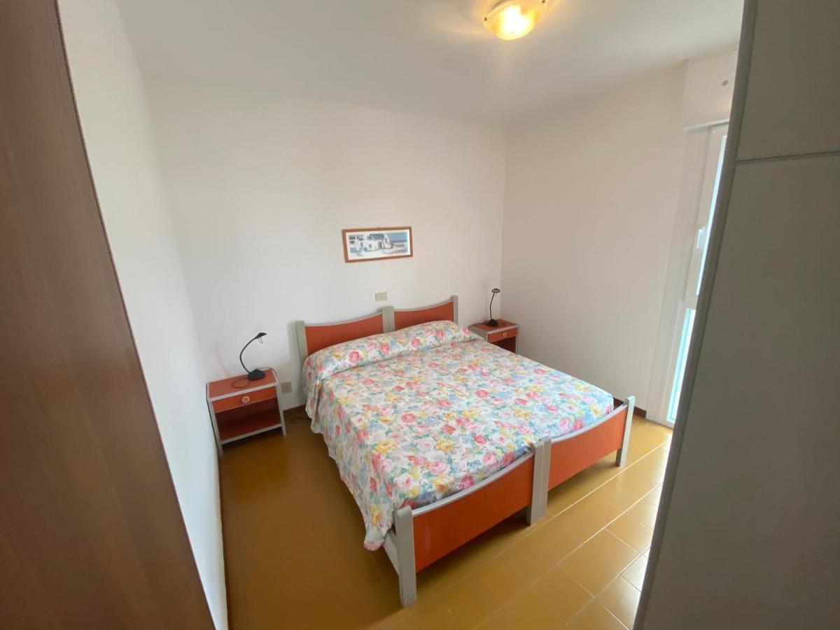 Condominio Aquilone Lignano Sabbiadoro Eksteriør billede